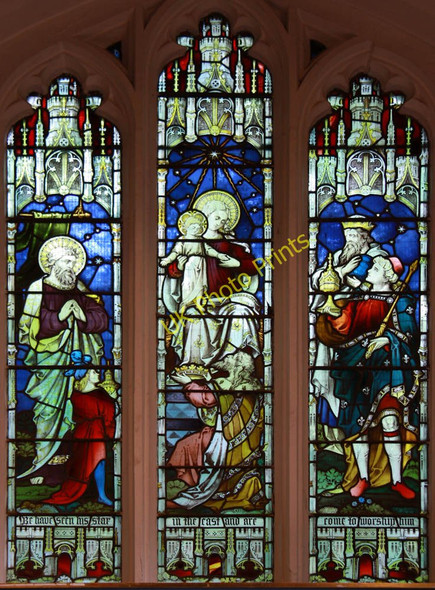 Photo 6"x4" St Bartholomew, Burstow, Surrey - East window Burstow c2010