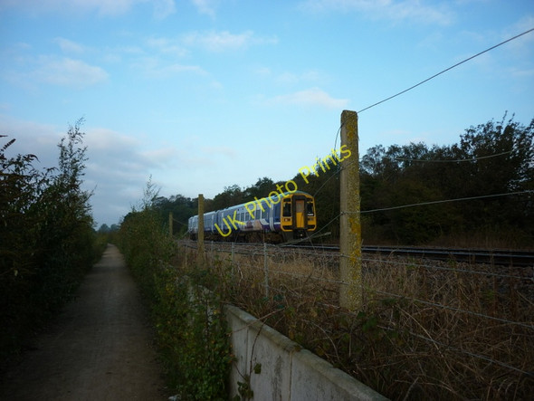 Photo 6"x4" The Humber Foreshore path heading West Hessle\/TA0326 c2010
