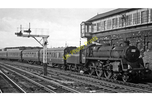 Photo 6"x4" Up express entering Rhyl Rhyl c1964