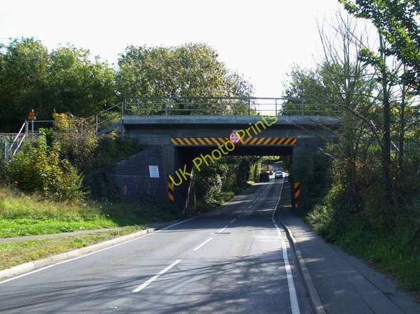 Photo 6"x4" Railway Bridge Rayleigh c2010