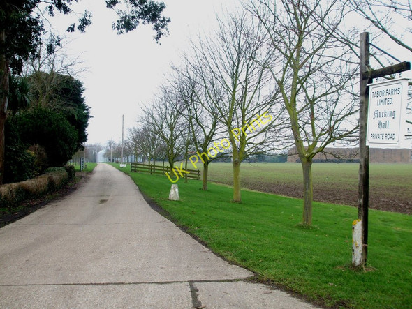 Photo 6"x4" Entrance to Mucking Hall Farm Stonebridge\/TQ9188 c2010