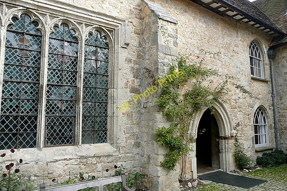 Photo 6"x4" Ightham Mote, inner courtyard Ivy Hatch c2010