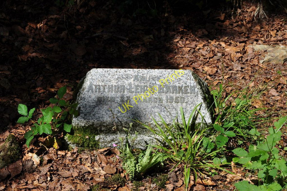 Photo 6"x4" A memorial Stone in Chapel Woods Bradwell\/SS4942 c2010
