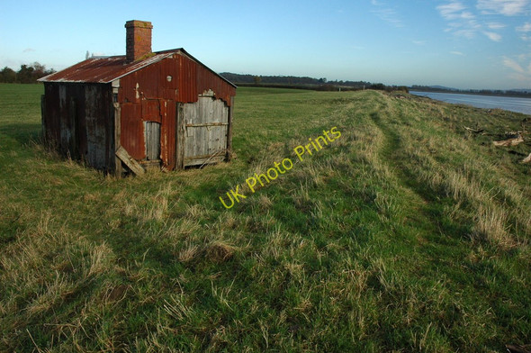 Photo 6"x4" Shed on the banks of the River Severn Awre c2010