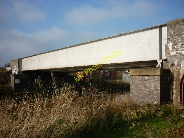Photo 6"x4" A rail bridge over the New River Ancholme Broughton Common c2010