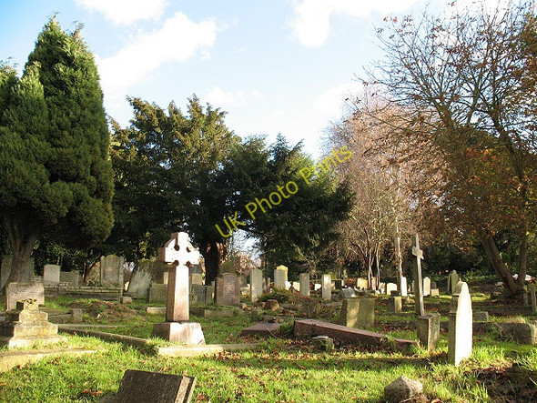 Photo 6"x4" St John the Baptist, West Wickham: churchyard Addington\/TQ3764 c2010