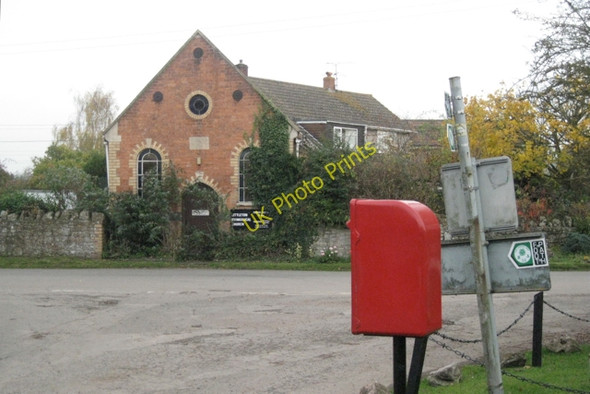 Photo 6"x4" Junction outside Littleton Evangelical Church Littleton-upon-severn c2010