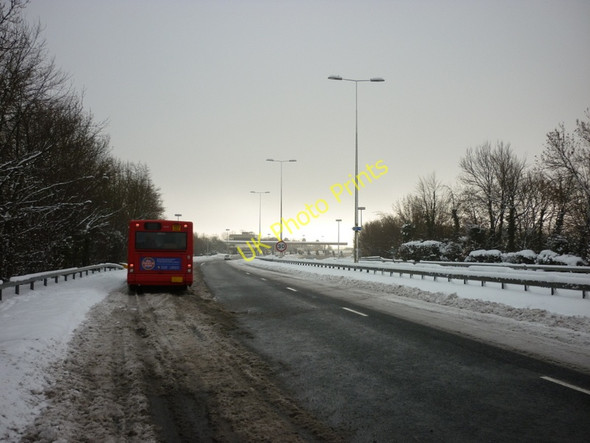 Photo 6"x4" The Humber Flyer (bus) on its way to Grimsby Hessle\/TA0326 c2010