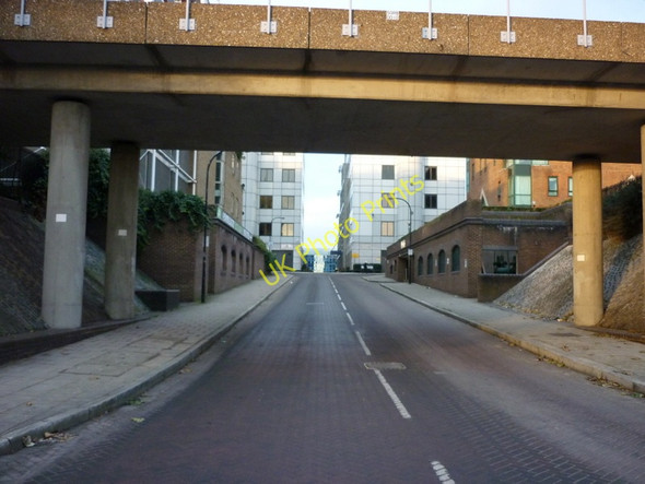 Photo 6"x4" Selsdon Way on the Isle of Dogs, London Poplar\/TQ3780 c2010