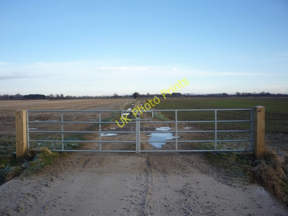 Photo 6"x4" Gate off Elvington Lane Grimston\/SE6451 c2010