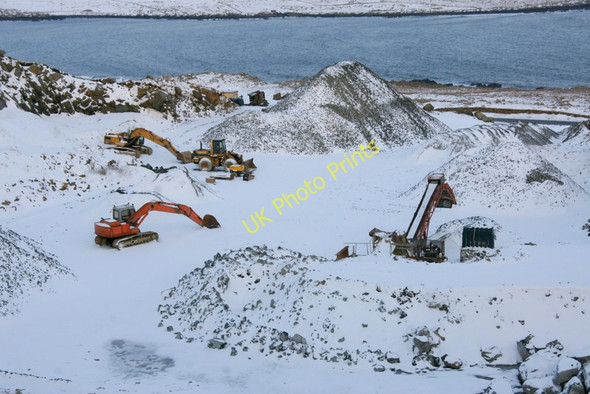 Photo 6"x4" Setters Quarry, Little Heog Gardie\/HP6211 c2010