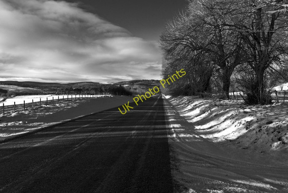 Photo 6"x4" Invershin Straight Cornhill\/NH5891 c2011