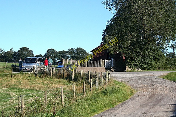 Photo 6"x4" School Transport Muir of Fowlis c2006