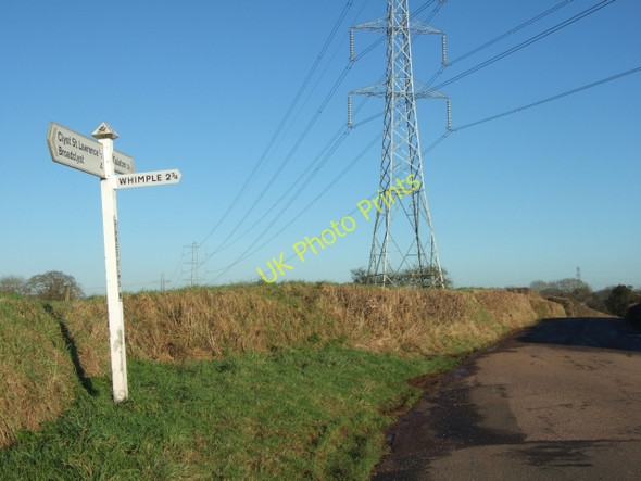 Photo 6"x4" Three Elms Cross and power lines Aunk c2011