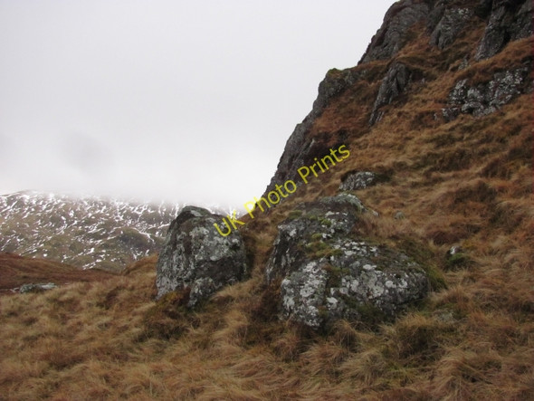 Photo 6"x4" Crag, Sr\u00c3\u00b2n Dha Mhurchaidh Sr\u00f2n Dha Mhurchaidh c2011