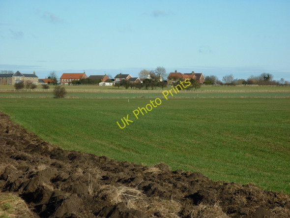 Photo 6"x4" Looking towards Aike Aike c2011