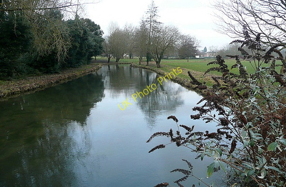 Photo 6"x4" River Itchen at St Cross Winchester c2011