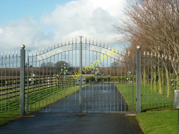 Photo 6"x4" The gates to Sturton Grange, Garforth Garforth c2011