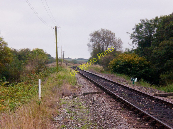 Photo 6"x4" The line to Swanage Corfe Castle c2009