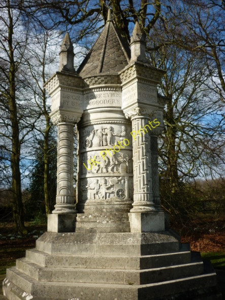 Photo 6"x4" Waggoners memorial, Sledmere Sledmere c2011