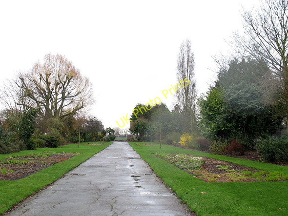 Photo 6"x4" Hornfair Park: central avenue Greenwich\/TQ3977 c2011