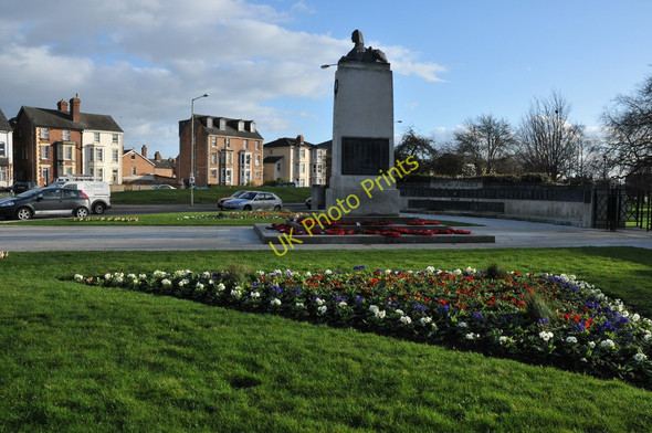 Photo 6"x4" War Memorial, Gloucester Gloucester c2011