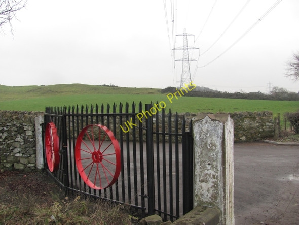 Photo 6"x4" Power lines, Mollinsburn Mollinsburn c2011