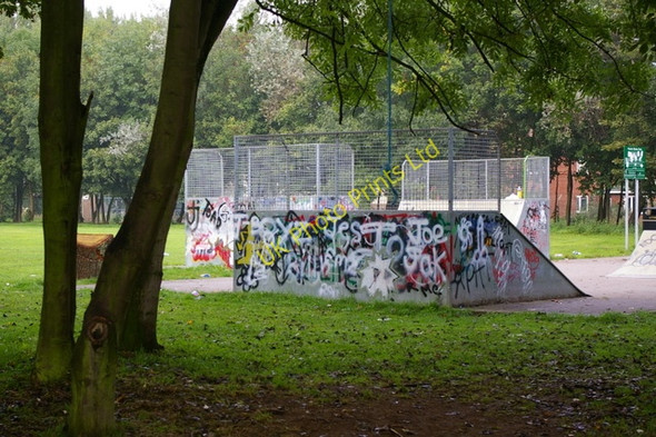 Photo 6"x4" Skate Park at Hessle Haven Hessle\/TA0326 c2006 P1