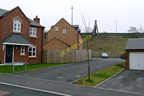 Photo 6"x4" Milne Grove Milnrow c2011