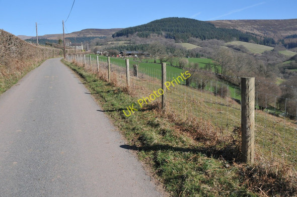 Photo 6"x4" Road approaching Pentwyn Llanbedr\/SO2320 c2011