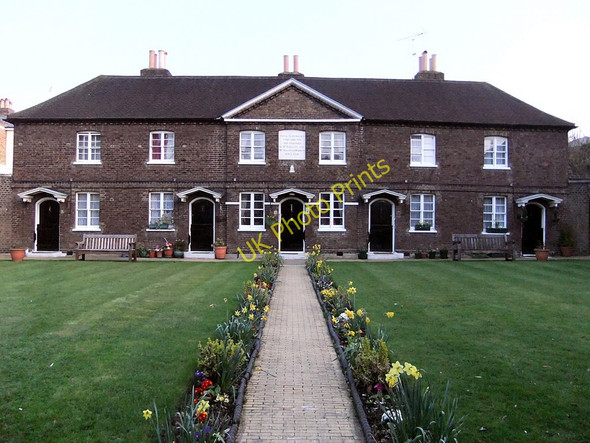 Photo 6"x4" The Houblon Almshouses, Richmond Richmond\/TQ1874 c2011