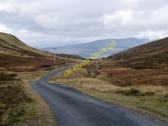 Photo 6"x4" Private road, Allt an Sgailean. Stob an Aonaich Mh\u00f2ir c2006