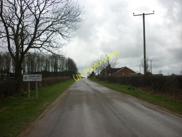 Photo 6"x4" Entering Cowlam, East Yorkshire Sledmere c2011