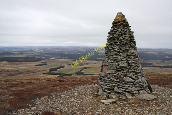 Photo 6"x4" Coronation Cairn Cromdale c2011