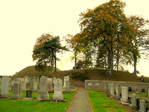 Photo 6"x4" Motte and Baillie, Inverurie Inverurie c2006