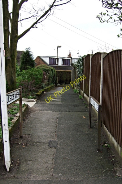 Photo 6"x4" Hillside View Milnrow c2011