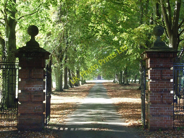 Photo 6"x4" Driveway, Fosbury House Fosbury\/SU3158 c2006