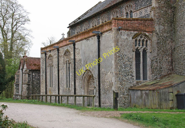 Photo 6"x4" St Mary, Wortham Magpie Green c2011 P2