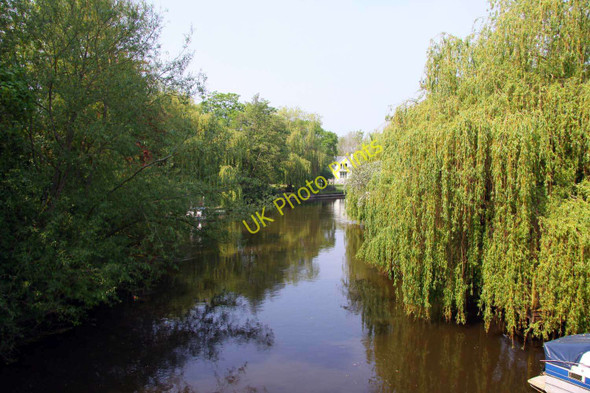 Photo 6"x4" The River Loddon looking north Borough Marsh c2011