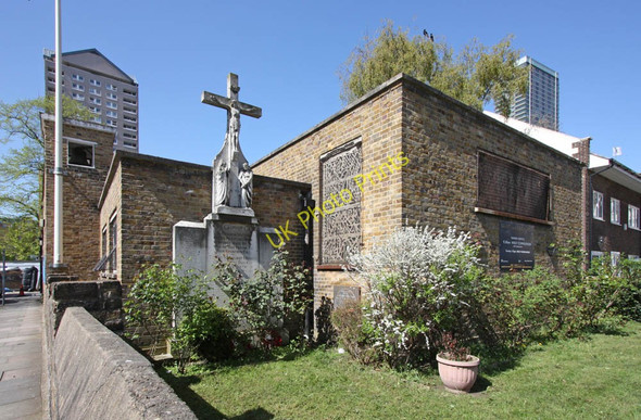 Photo 6"x4" St Luke, Havannah Street, Millwall Poplar\/TQ3780 c2011