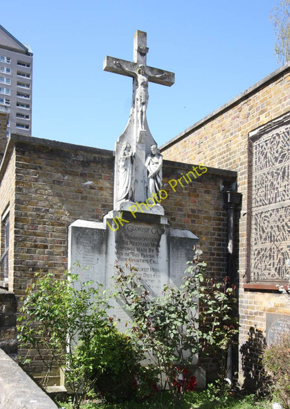 Photo 6"x4" St Luke, Havannah Street, Millwall - Calvary Poplar\/TQ3780 c2011