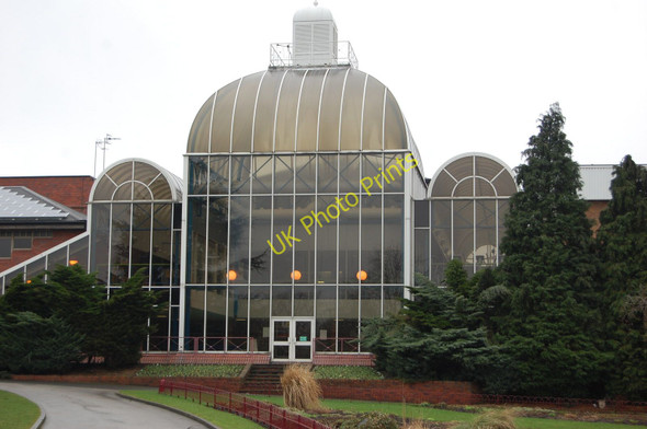 Photo 6"x4" Queens Park Sports Centre Chesterfield\/SK3871 c2011