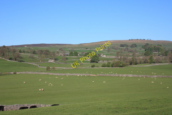 Photo 6"x4" Fields, Threshfield Threshfield c2011