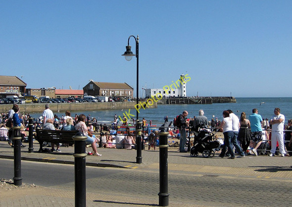 Photo 6"x4" Scarborough seafront Scarborough\/TA0388 c2011