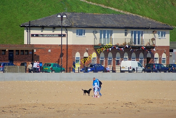 Photo 6"x4" Roker Beach Sunderland\/NZ3957 c2011