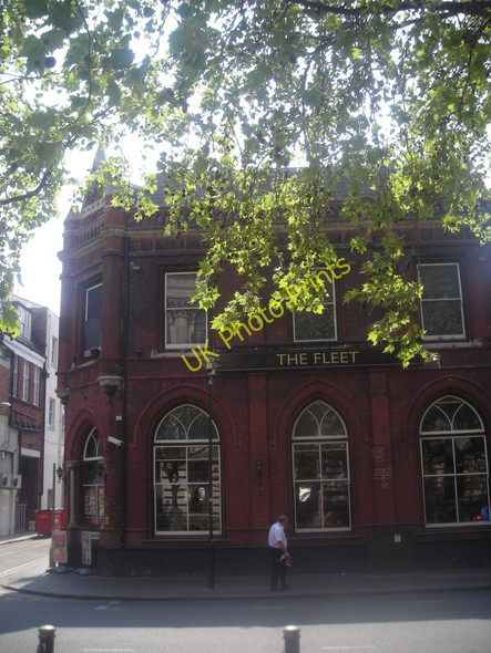 Photo 6"x4" Portsmouth: The Fleet pub, King Henry I Street Portsmouth\/SU6501 c2011