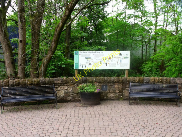 Photo 6"x4" Milngavie, West Highland Way Milngavie c2011