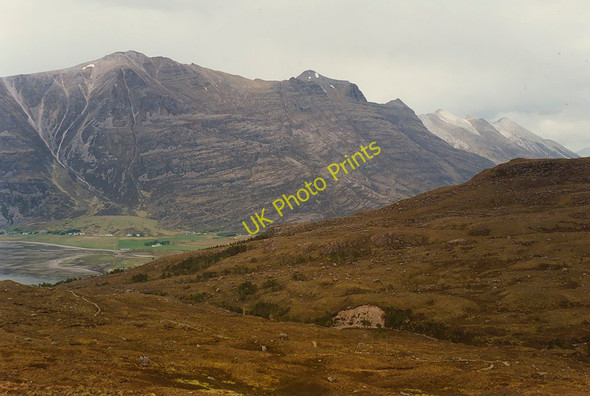 Photo 6"x4" The bottom of Coire Roill Annat\/NG8954 c1994
