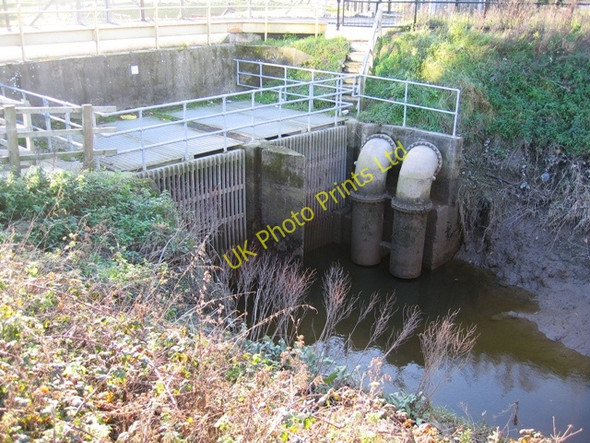 Photo 6"x4" Balderton Brook - flood management 2 Saltney c2006
