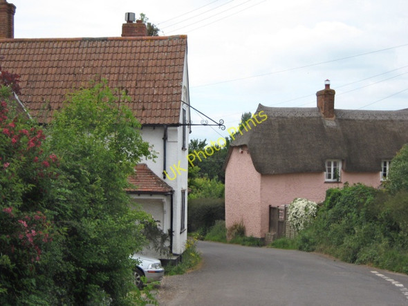 Photo 6"x4" Fulford village Fulford\/ST2029 c2011